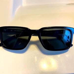 Burberry sunglasses
